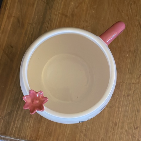 Rae Dunn “MOM” 3D Cute Pink Flower and Pink Handle Mug NWOT (14) - Picture 7 of 8